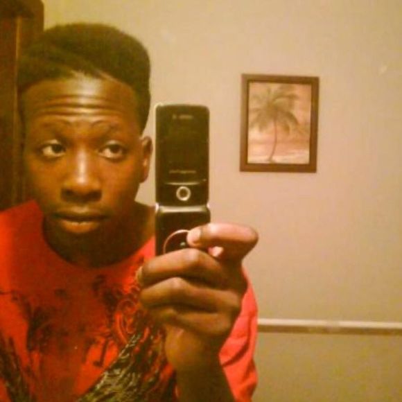 Meet your Posher, Mel - Picture 1 of 1